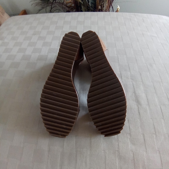 Pedro Garcia Fidelia Wedge Sandals in Hazelnut - Picture 16 of 16